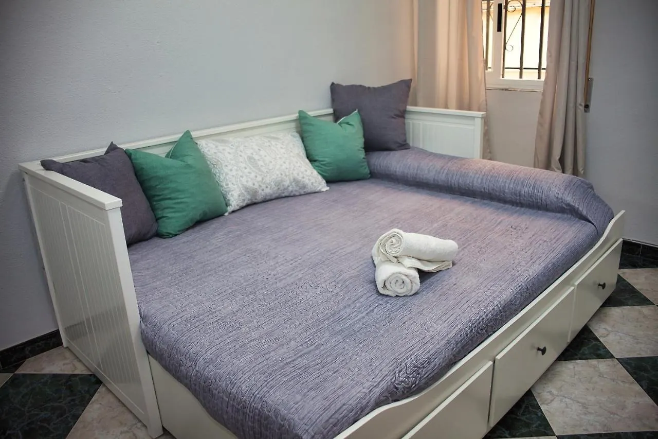 Teniente Bago Jaen Apartment
